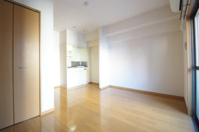 プレッソ天神の洋室|プレッソ天神(1K）