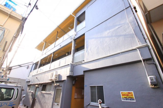 富士屋マンションの外観