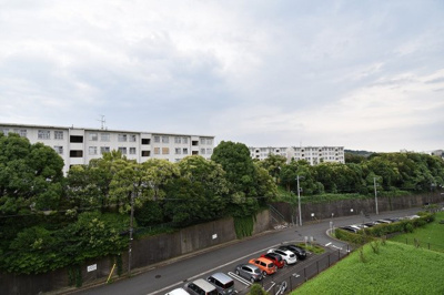 【展望】 | 洋光台南第2団地6-18号棟 | 4階部分からの眺望♪