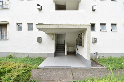 【エントランス】 | 洋光台南第2団地6-18号棟