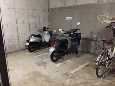 【その他共用部分】 | 宮前平ガーデンハウス | バイク置場