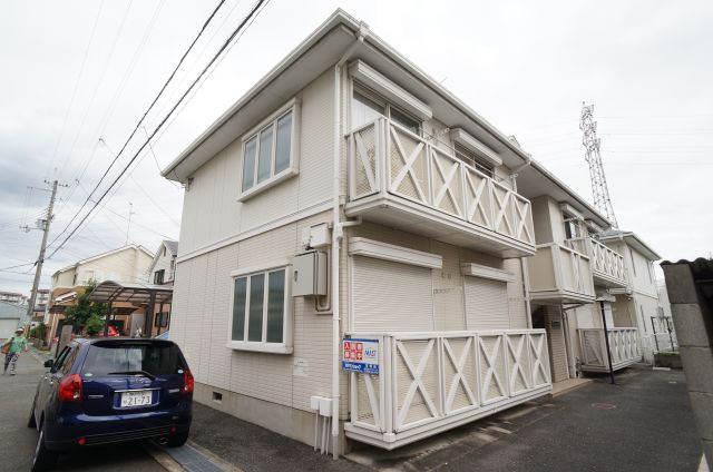 リンデンハイツＡ棟の外観