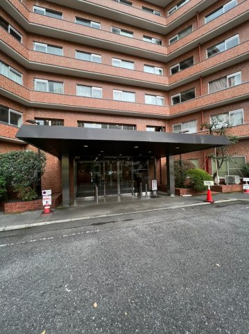 ニューステイトメナーのエントランス|ニューステイトメナー