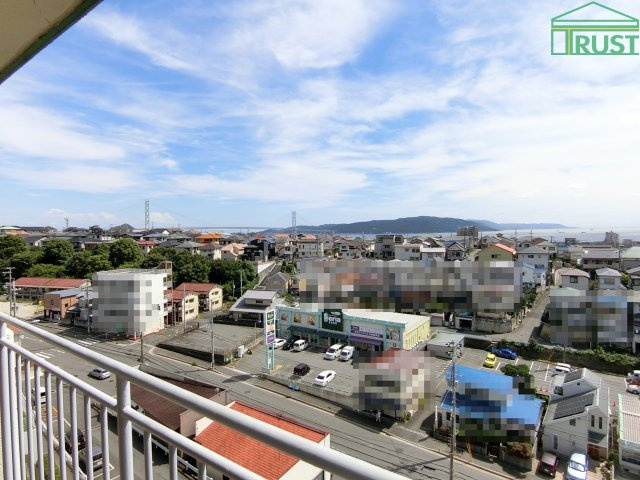 朝霧マンションＡ棟　内見随時受付中の展望|明石大橋、淡路島、瀬戸内海、街並みが一望できます