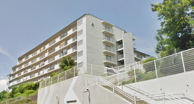 朝霧マンションＡ棟　内見随時受付中の外観