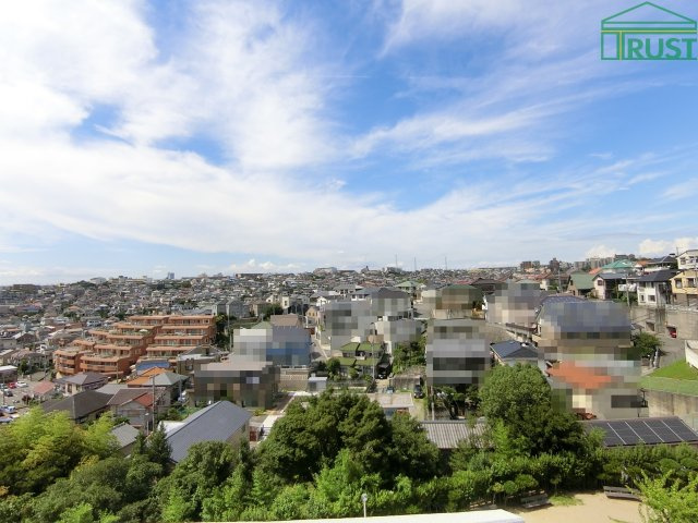 朝霧マンションＡ棟　内見随時受付中の展望|北側（山側）眺望です