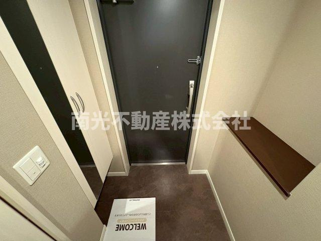 プレミアム菱屋西の玄関