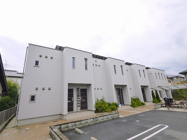 モンビジュ―郡山の外観|外観もきれいです