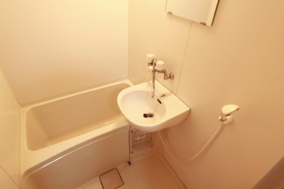 【浴室】 | URBAN | お風呂で日々の疲れを落としましょう