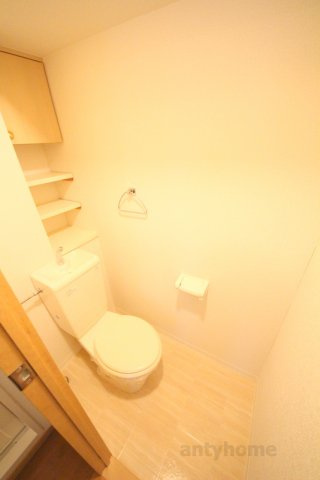 プレサンス同心アーバンステージ　仲介手数料無料のトイレ