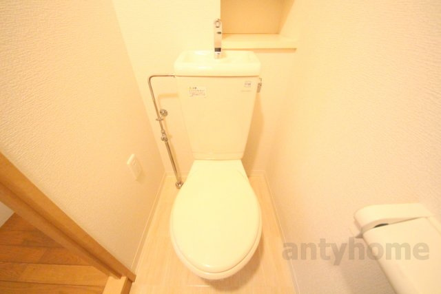 プレサンス同心アーバンステージ　仲介手数料無料のトイレ