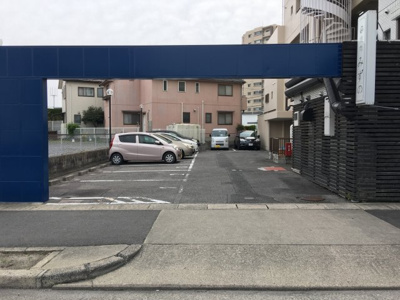 【駐車場】 | ＯＳ・ＳＫＹサンメイト