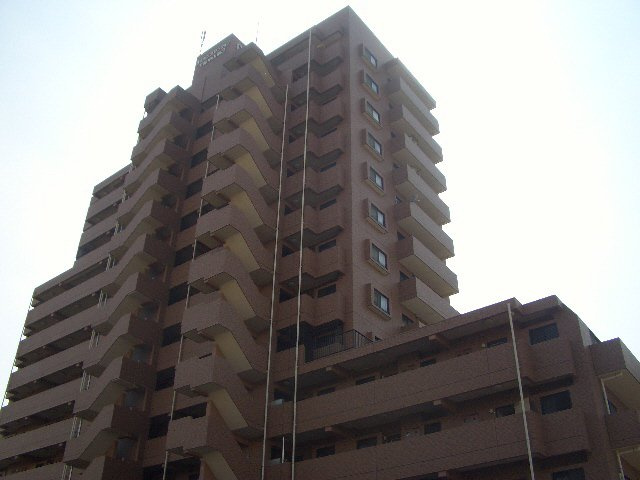 ライオンズマンション下総中山第３の外観|閑静な住宅街です・ライオンズマンション下総中山第3