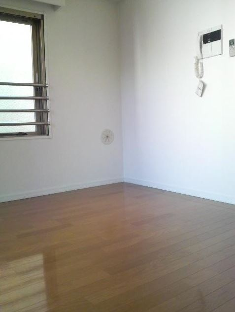 プレール・ドゥーク新宿御苑の内装|フローリング