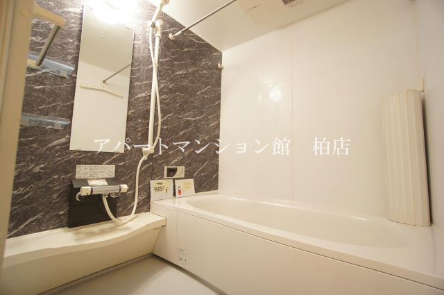 オアシスの浴室