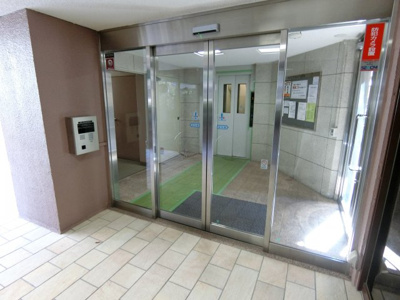 【エントランス】 | ドミール堂島