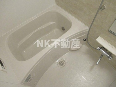 【浴室】 | エスポワール花園（河内花園賃貸） | 日々の暮らしに欠かせないお風呂です