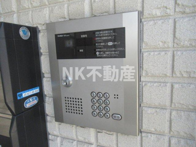 【ロビー】 | エスポワール花園（河内花園賃貸） | オートロック付きです