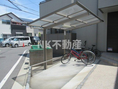 【その他】 | エスポワール花園（河内花園賃貸） | 駐輪場です