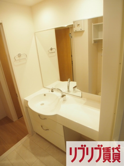 ラテルの洗面所