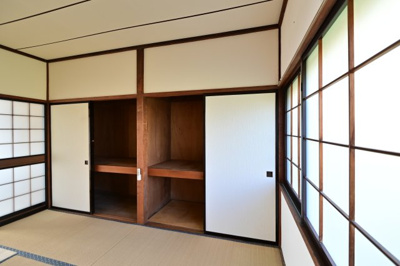 【和室】 | 中谷アパート | 柔らかい畳が心地よい和室