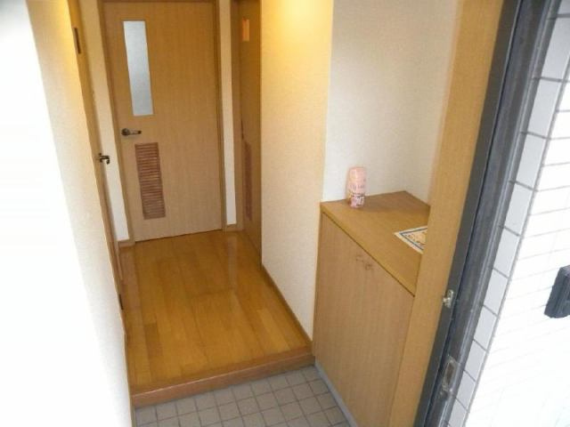 エクセレント霧島の玄関