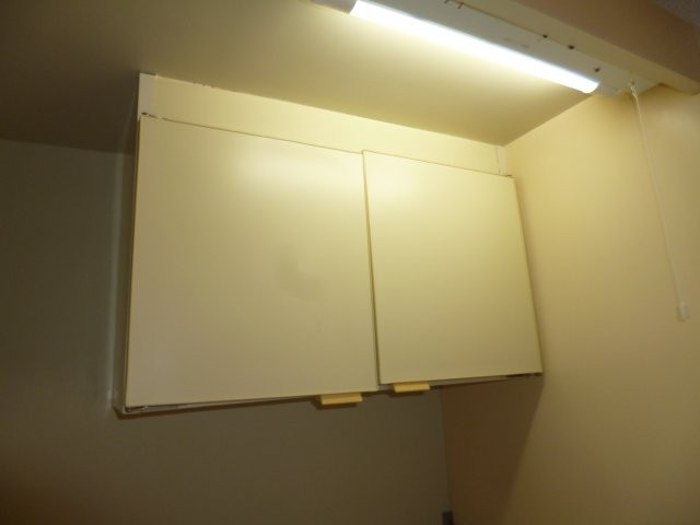 ブルーリバーのキッチン|キッチン収納