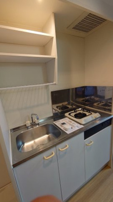 【キッチン】 | スカイコート高田馬場第5 | 2024年撮影　収納扉撤去の可能性あり