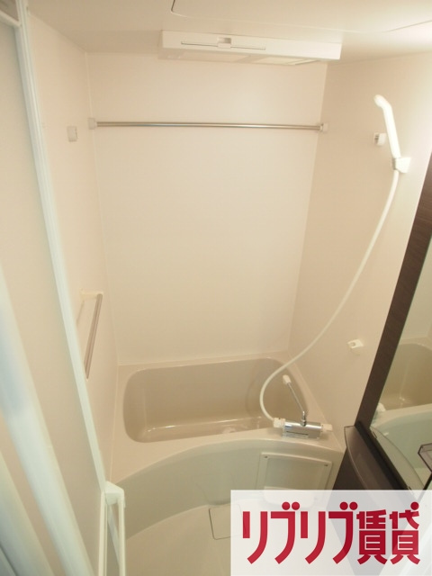 リブリ・蘇我の浴室