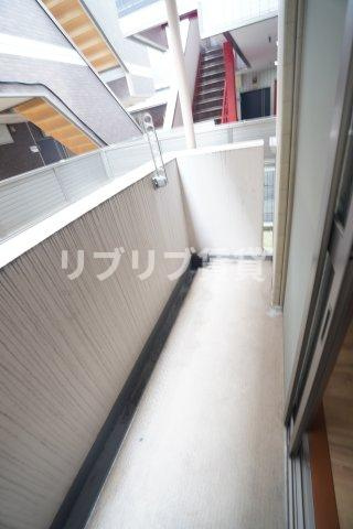 WATOLE院内のバルコニー