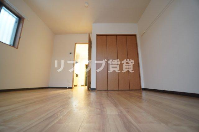 WATOLE院内の居間・リビング