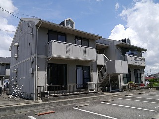高浜市小池町５丁目のアパートの外観