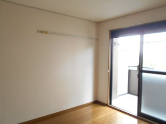 【洋室】 | メゾン・ド・アルカディア