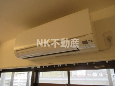 【設備】 | Blue Star G1（ブルースタージーワン）（八戸ノ里賃貸） | エアコンです