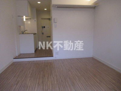 【居間・リビング】 | Blue Star G1（ブルースタージーワン）（八戸ノ里賃貸） | 洋室です