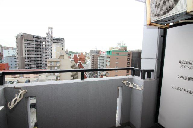 パインストン今泉のバルコニー