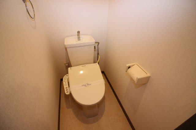 パインストン今泉のトイレ