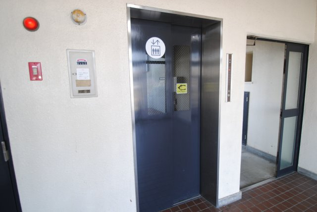 サンコーポ国分のその他共用部分|エレベーター