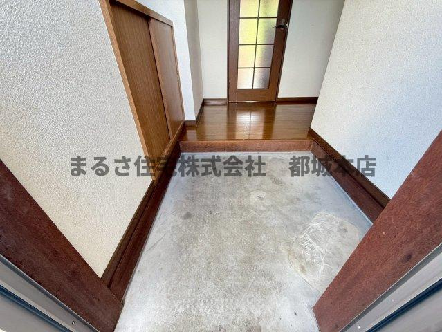 旭ヶ丘ハイツの玄関