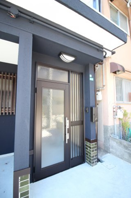 【エントランス】 | レトロハウス西脇 | エントランス