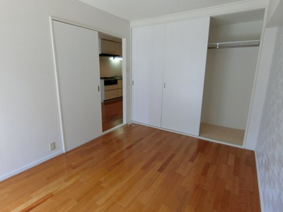 【寝室】 | 朝日プラザ梅田東１