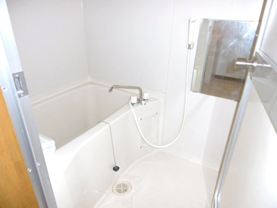 【浴室】 | ラフォーレ若葉 | 落ち着いた空間のお風呂です