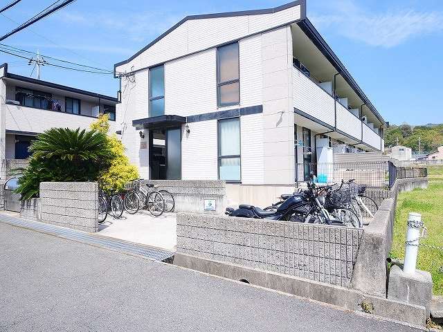 ディアーレコトブキA棟のその他共用部分|ゆったりとした駐輪スペース