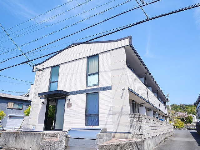 ディアーレコトブキA棟の外観|キレイな外観です。