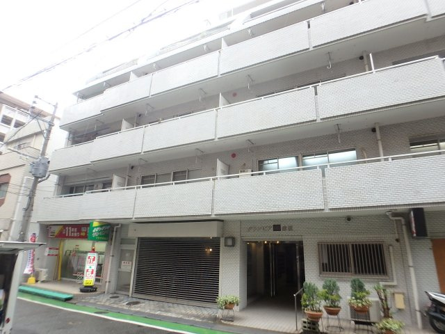 グランピア赤坂の外観