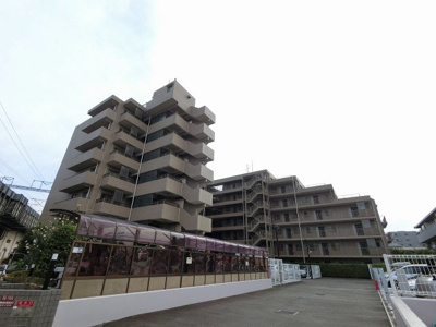 【外観】 | 大倉山北パーク・ホームズ弐番館 | 東急東横線「大倉山」駅徒歩14分、「綱島」駅徒歩14分と2駅利用可能な好立地。