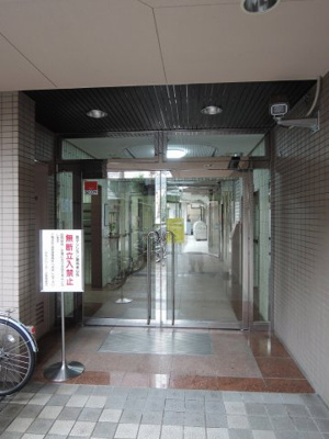 【エントランス】 | タウンハーズＡ | 横浜市営地下鉄ブルーライン「伊勢佐木長者町」駅徒歩5分、JR根岸線「関内」駅徒歩13分