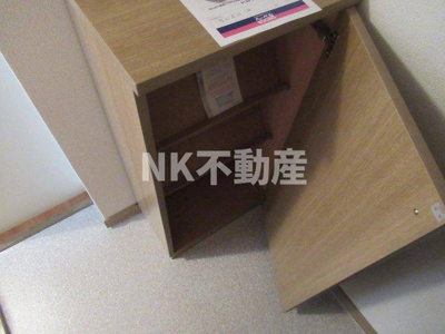 【玄関】 | ガリューコート菱屋西（河内小阪賃貸） | シューズボックスです