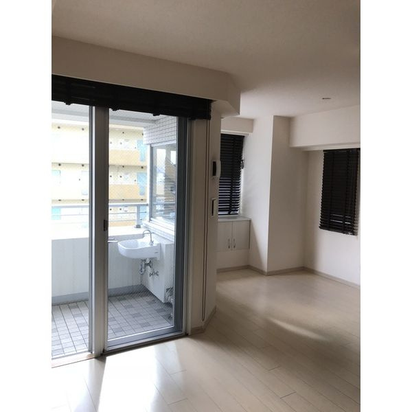 ライオンズタワー赤坂けやき通り