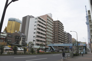 【周辺】 | エントランス前からの景色